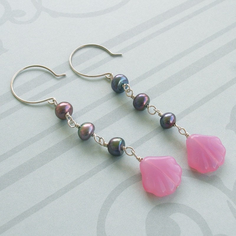 Pearls and Shells earrings