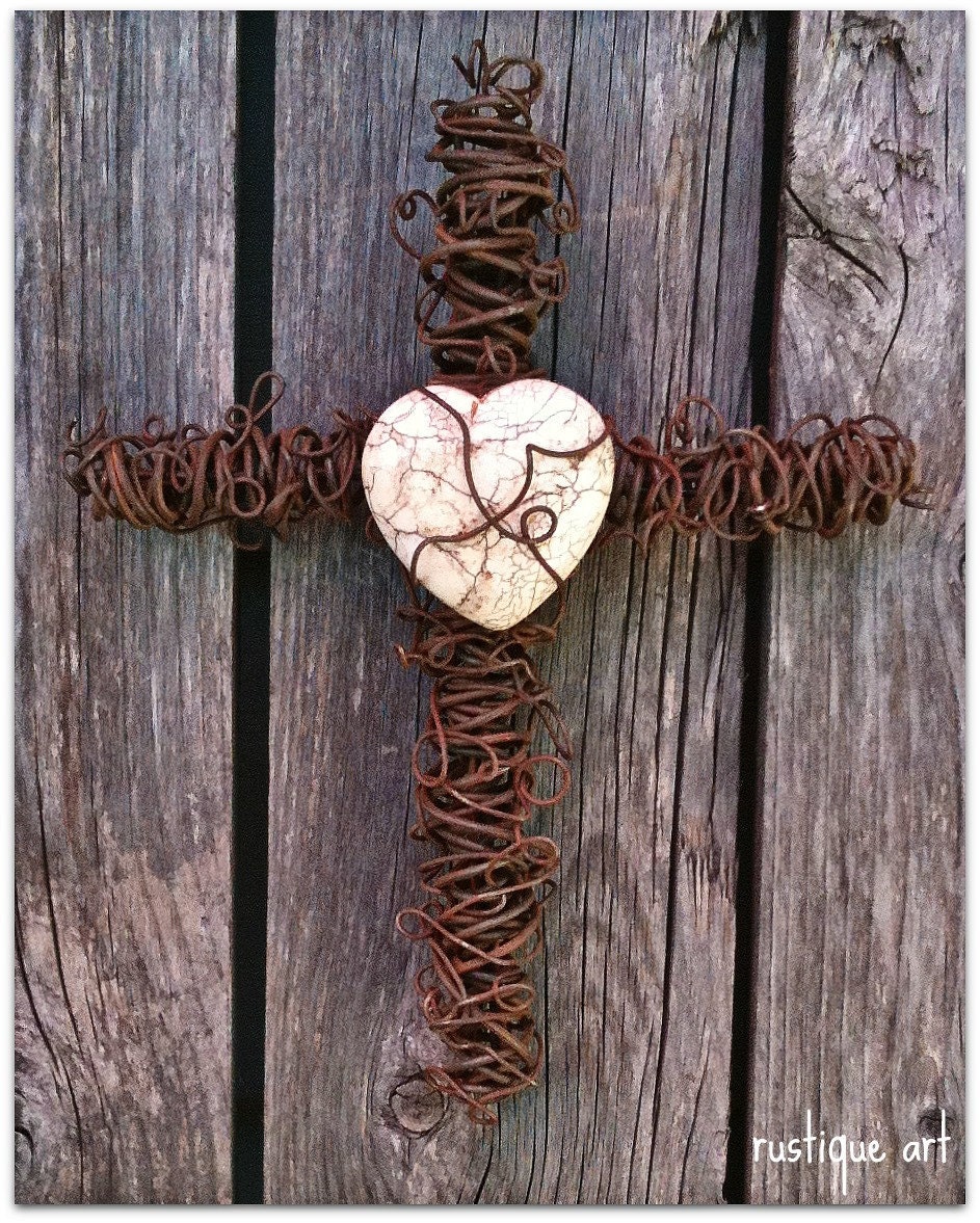 Rustic Wire Wall Cross