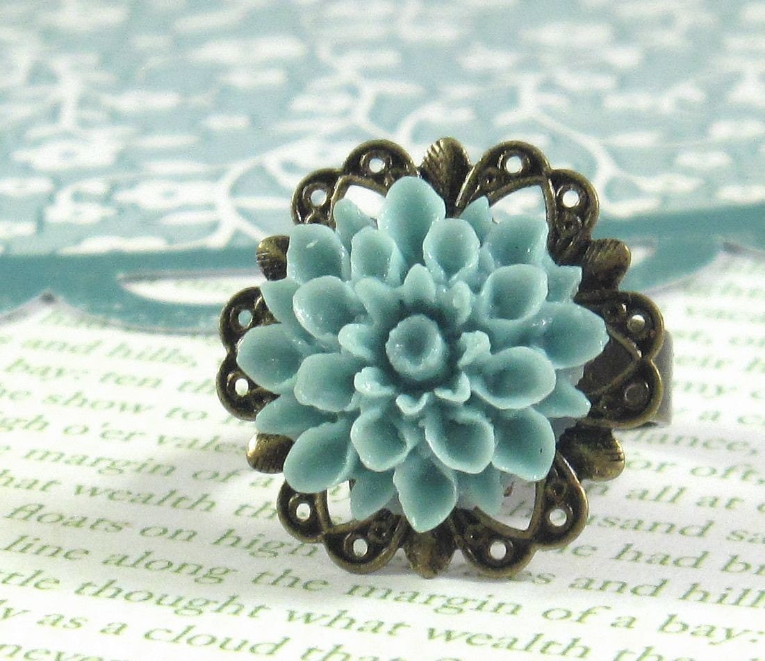 Fleur. Teal Ring