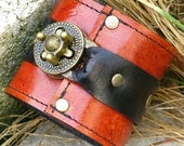 Steampunk Unisex Leather Wrist Wallet Cuff with Secret Pocket -- Designer's Mix No. 16 Wristband