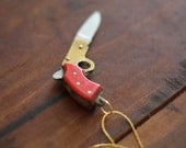 Gun Pocket Knife Necklace with Red Bakelite Handle