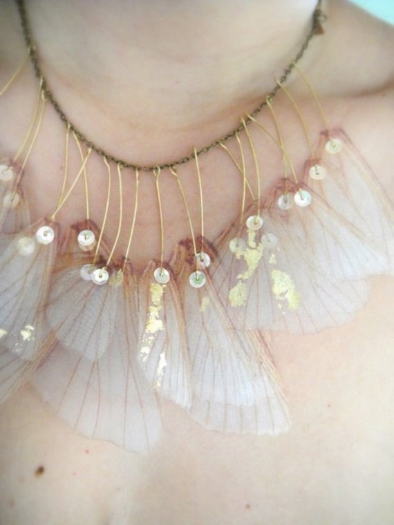 Wings of Iris- Organza Necklace - jewelera