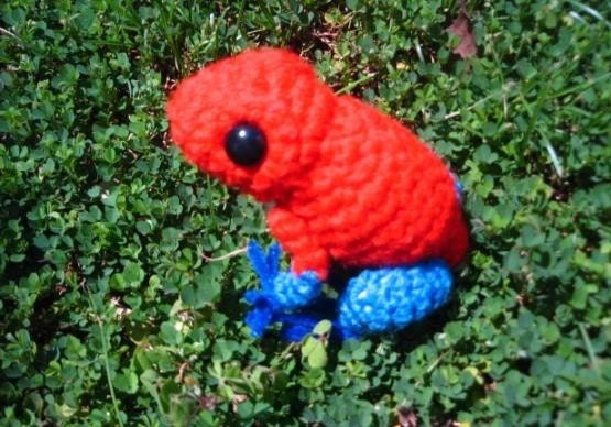 Pumilio the Strawberry Poison Dart Frog Amigurumi