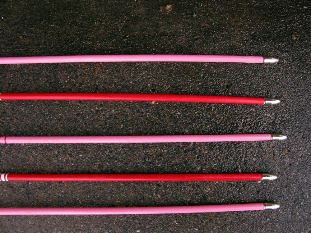 Valentine's Day Decor Arrows Red, Pink and White Love Set