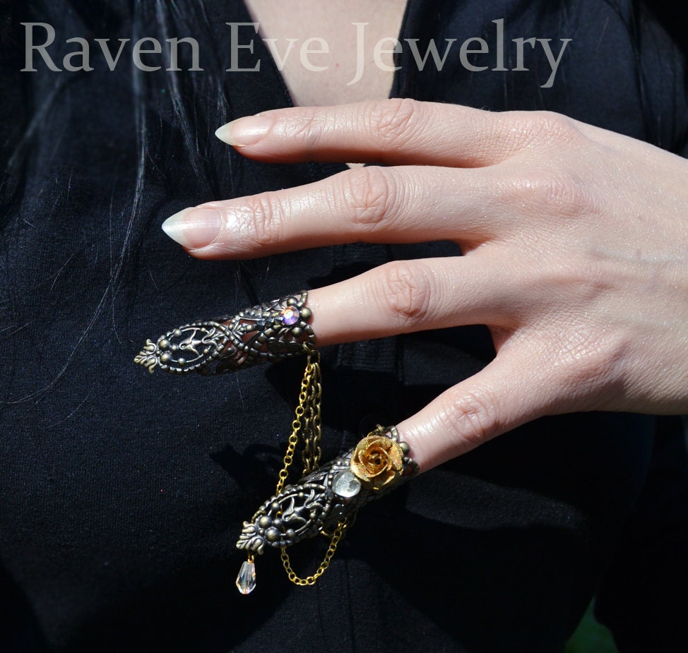 Nail Rings Goblin Queen Fierce Brass Filigree Jeweled Nail Armor Ring Set Double Attached Rings