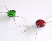2 Ladybug screen bug suncatchers - MADE TO ORDER - stained glass--red & green lady bug style screenbugs, Best Friends - GoTo