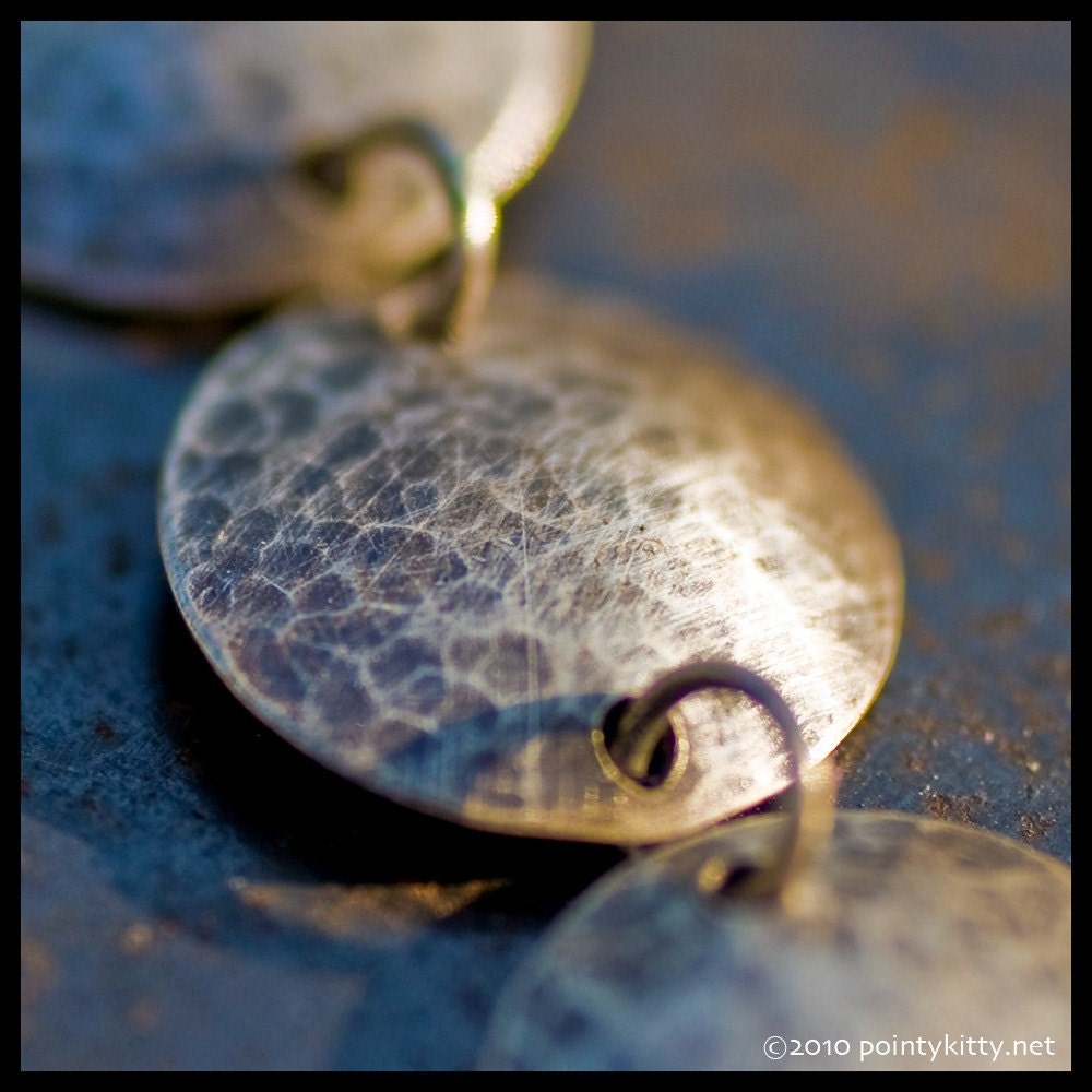 les trois lunes - sterling silver hand-hammered pendant necklace