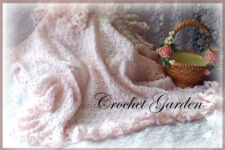 ENCHANTED SLUMBER AFGHAN Lacy Edging Crochet Pattern