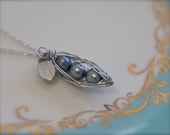 3 Peas in Silver Peacock Pearls Pea Pod Necklace