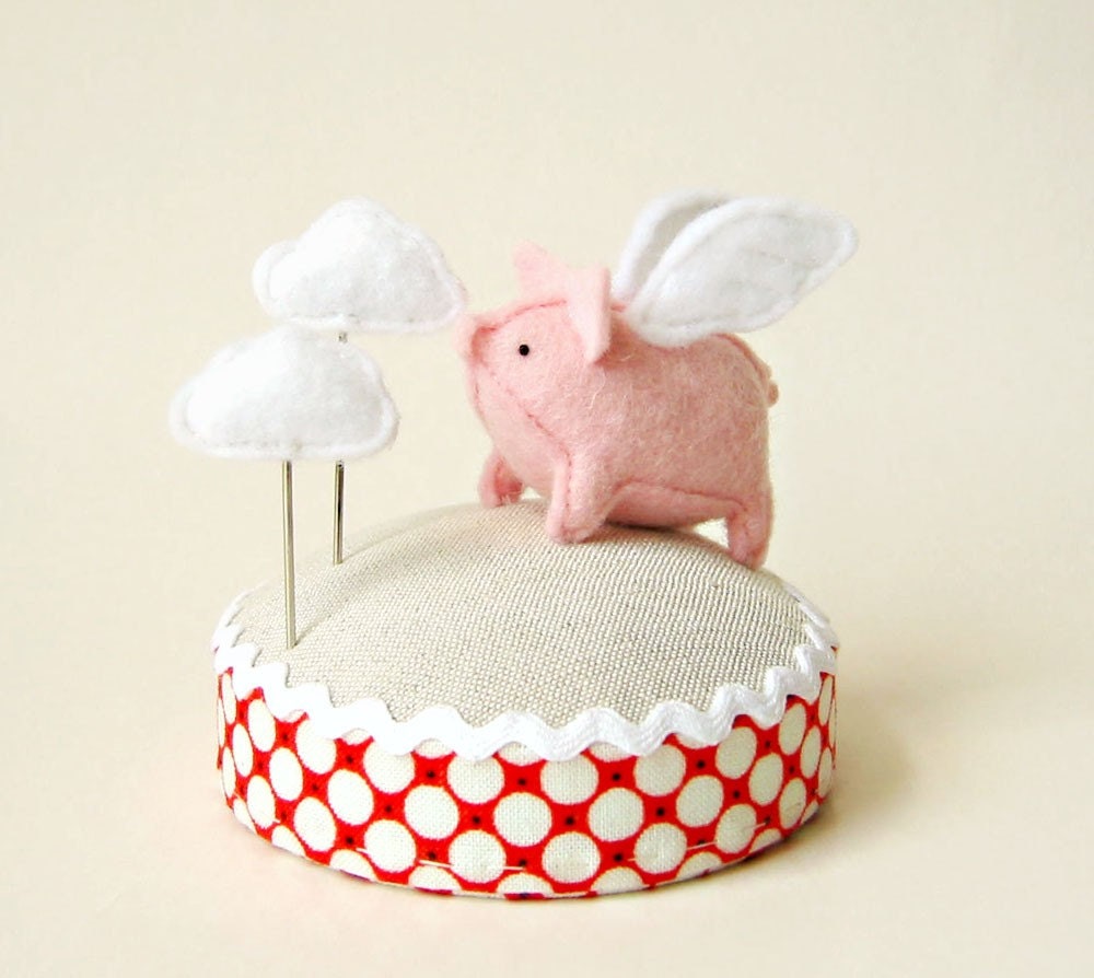 Flying Pig Pincushion
