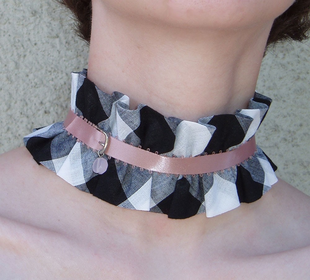 Sweet gingham and ribbon choker or collar