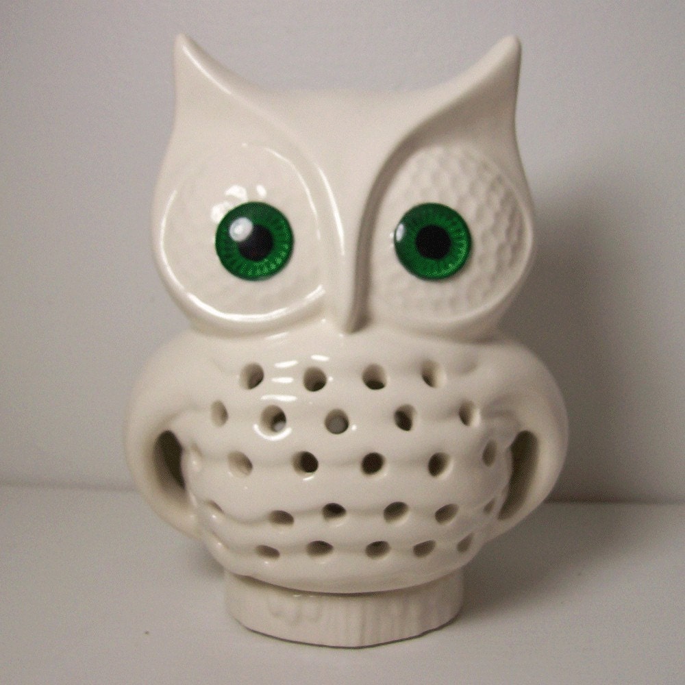 Ceramic Owl TV Lamp Vintage Design In White