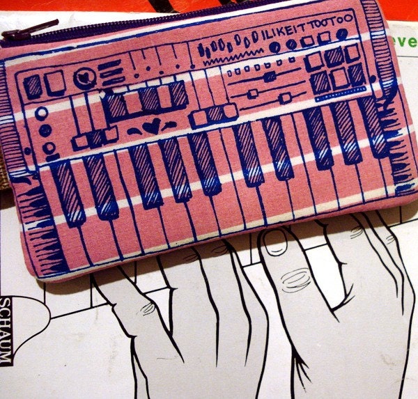 Keyboard Zipper Pouch w/Detachable Ring- Pink and White Stripe