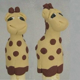 Bamboo knitting needles with giraffes  FR3E US SHIPPING