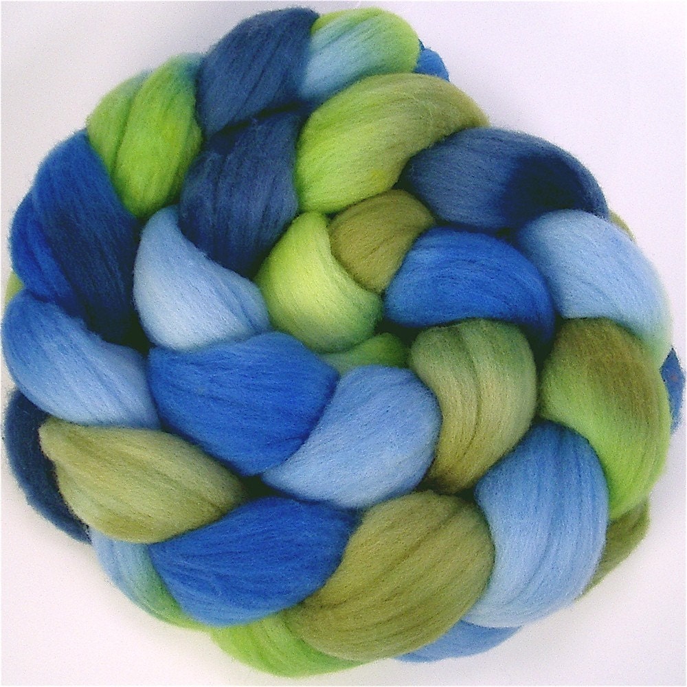 Handpainted Merino Wool Roving - 4 oz. VANCOUVER - Spinning Fiber
