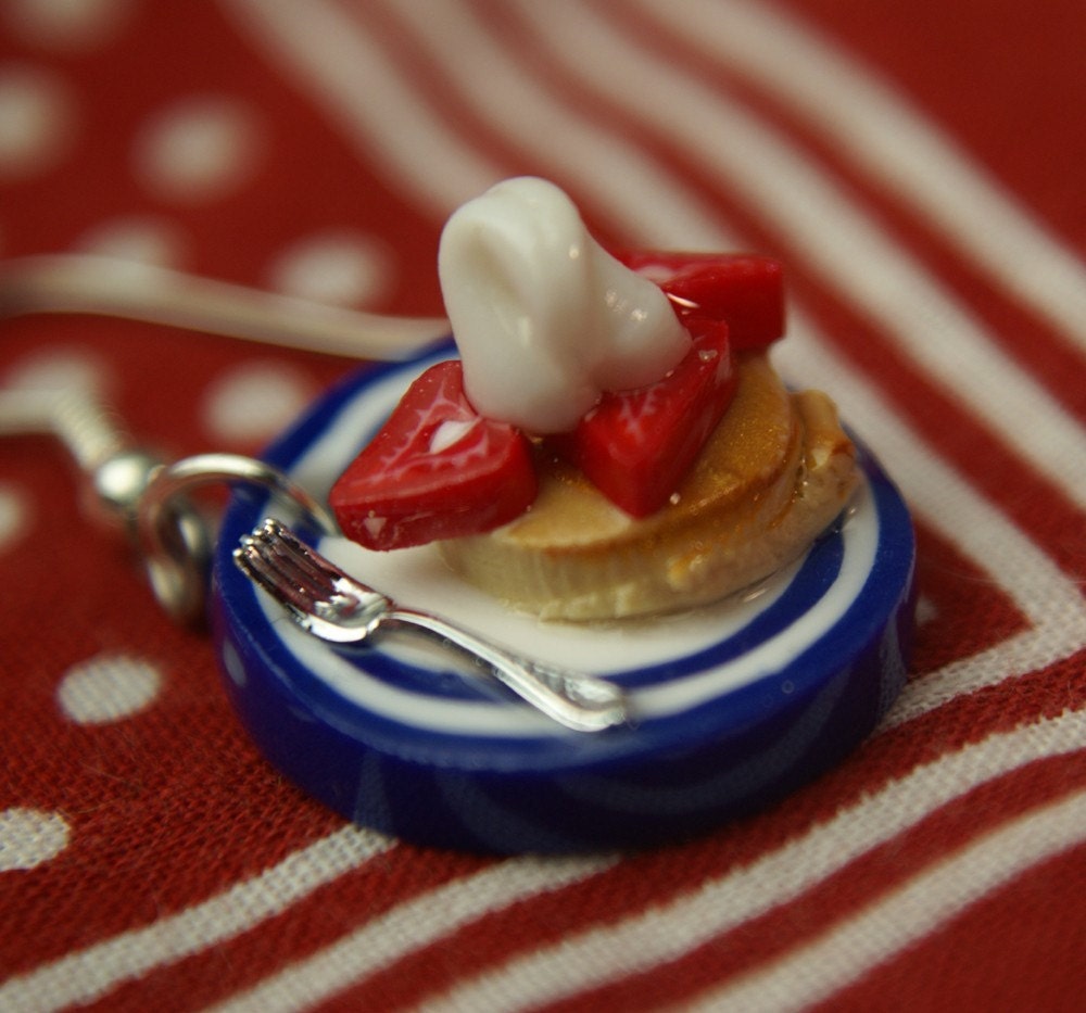 Sweet Strawberry Shortcake Earrings