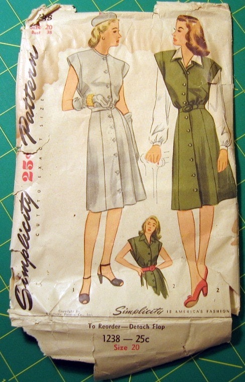 Vintage Dress Jumper and Blouse Pattern Simplicity 1238 B38 W32 H41