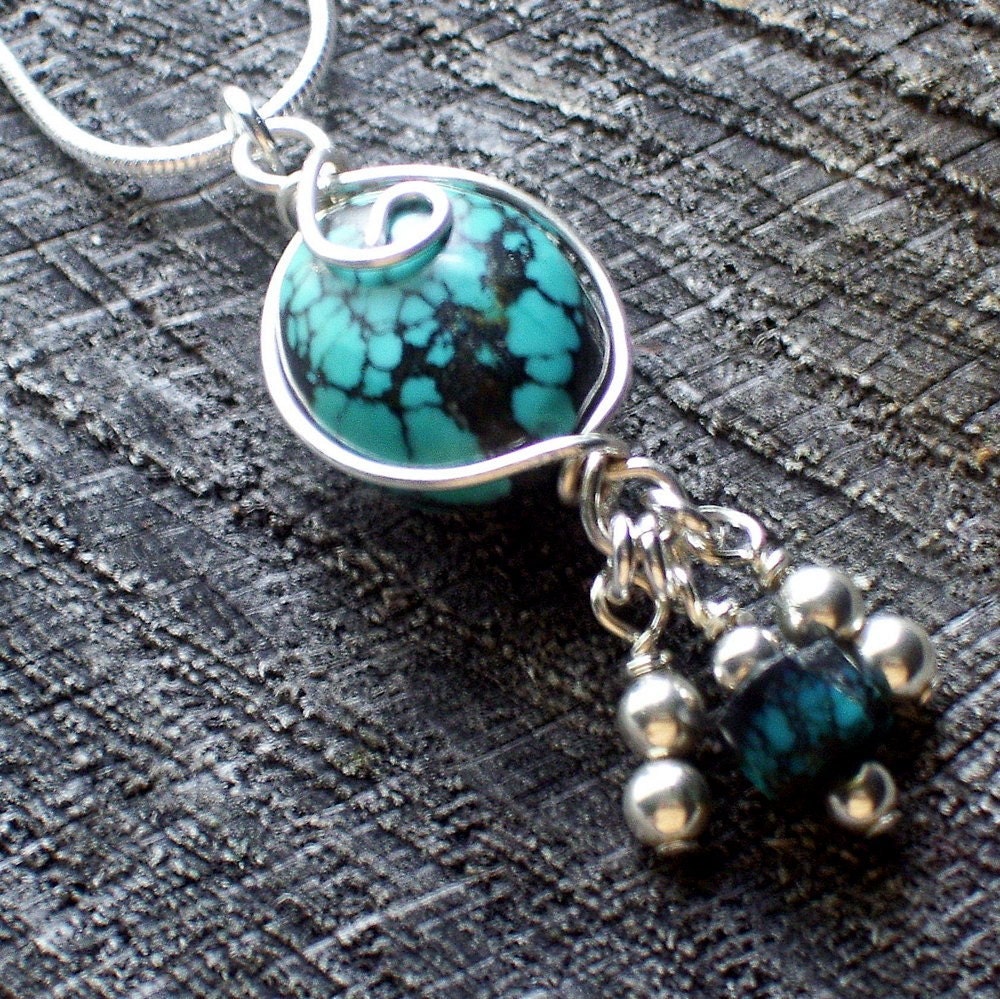 HandmadeTurquoise Gemstone  Wire Wrapped Sterling Pendant Necklace