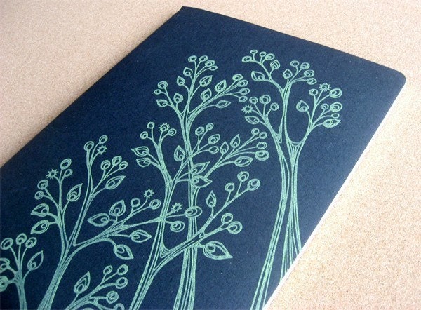 Shadow Pods Moleskine . XL . Plain