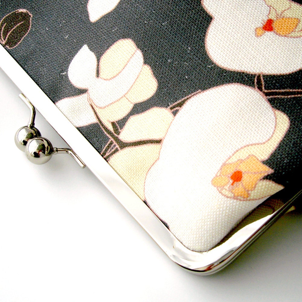 Kisslock Frame Clutch Silk Lined Light Grey Gray Linen Orchid Flowers Bridesmaid Bride Wedding Gifts Preppy Prep