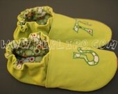 PDF Pattern - Adult Soft slippers