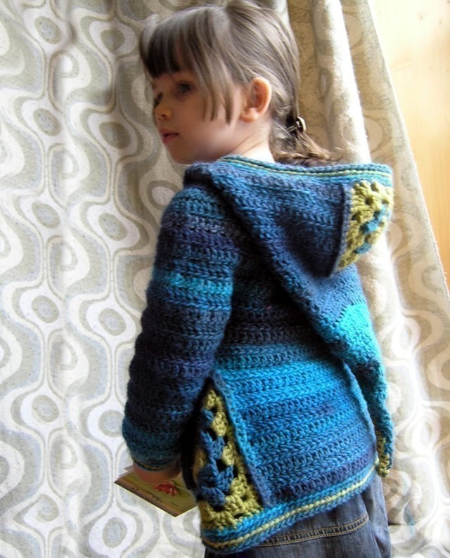 INSTANT DOWNLOAD Ermeline, a crochet cardi with or without hood - Crochet pattern by Chez Plum - 2T to 8 year old