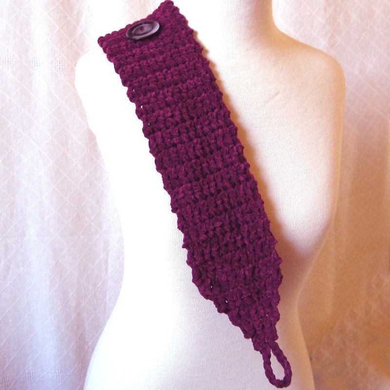 Audrey Hepburn Crochet Cowl - Ruby Wine Velvet - Movie Star Idol No. 4