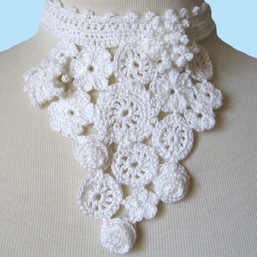 Wedding Necklace - Crocheted Bib Victorian Statement Neckpiece - Bridal Flowers