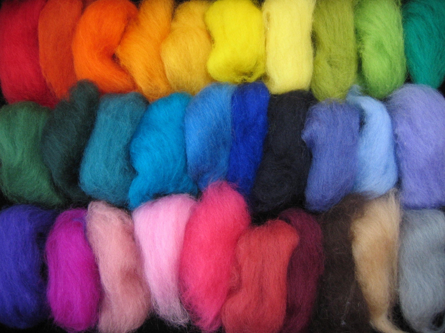 Ashford Dyed Carded Sliver
