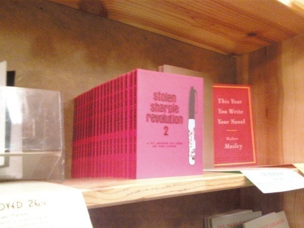 Stolen Sharpie Revolution 2 a DIY guide for zines and zine culture