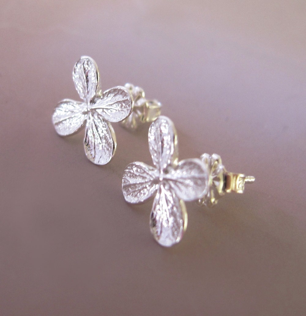 Sterling Silver Flower Post Earrings - Hydrangea
