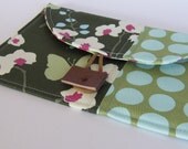 iPad Mini/ Kindle Keyboard Case/ Nook Simple Touch/ Nook Color/ Nook / Kindle in Forest Hunter Green Orchid, Hot Pink, Seafoam Love Dots