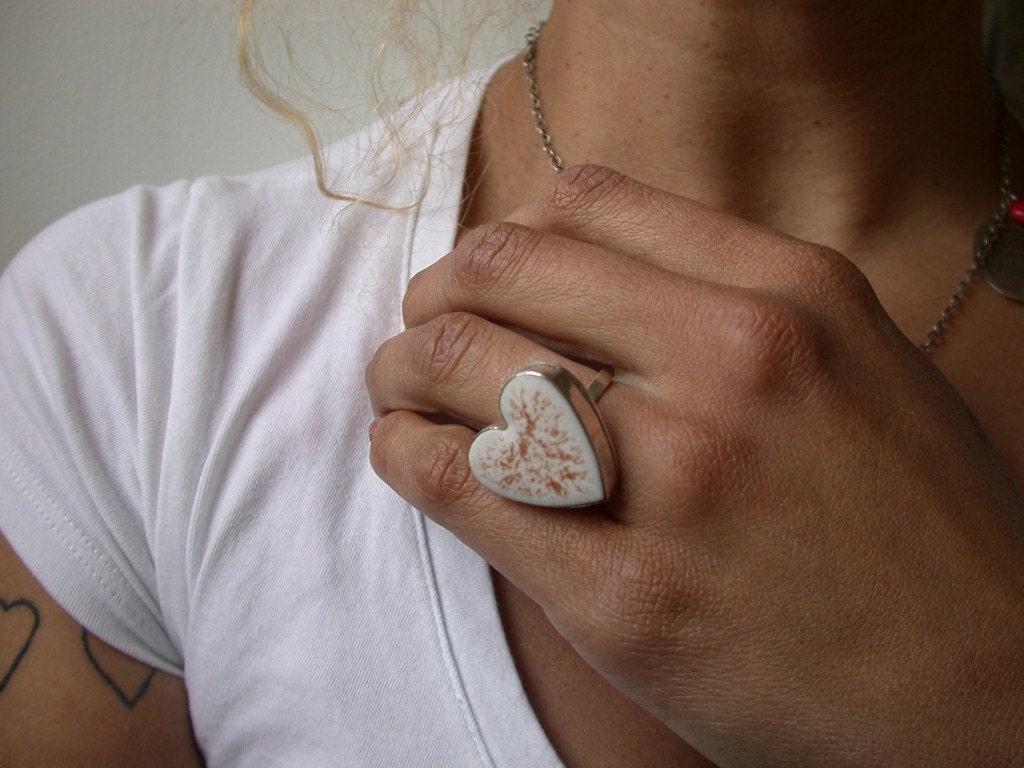 whip cream heart ring