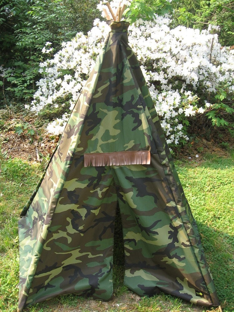 Camouflage Teepee 6ft Teepee but fits in a corner Boy 