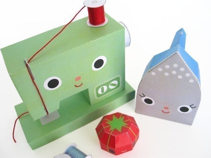 Happy Sewing Machine and Friends Printable Paper Craft PDF