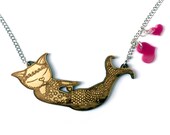 MERMAID CAT NECKLACE - wood with pink acrylic hearts