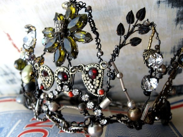 Sunlight Shadows crown