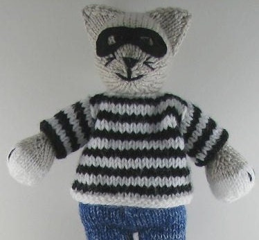 Cat Burglar PDF Knitting Pattern