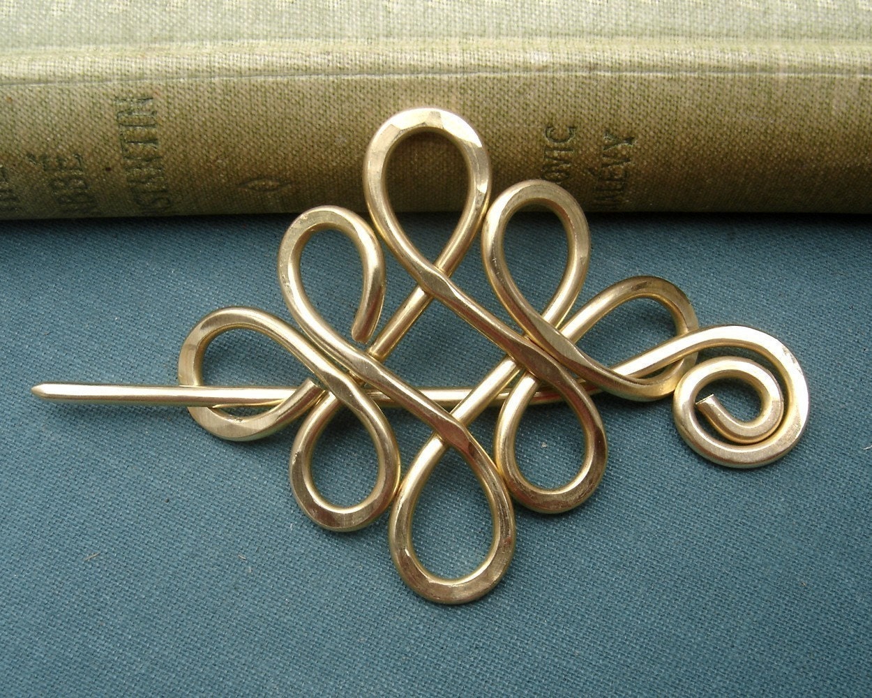 Looping Celtic Crossed Knots Brass Shawl Pin / Brooch / Hair Pin