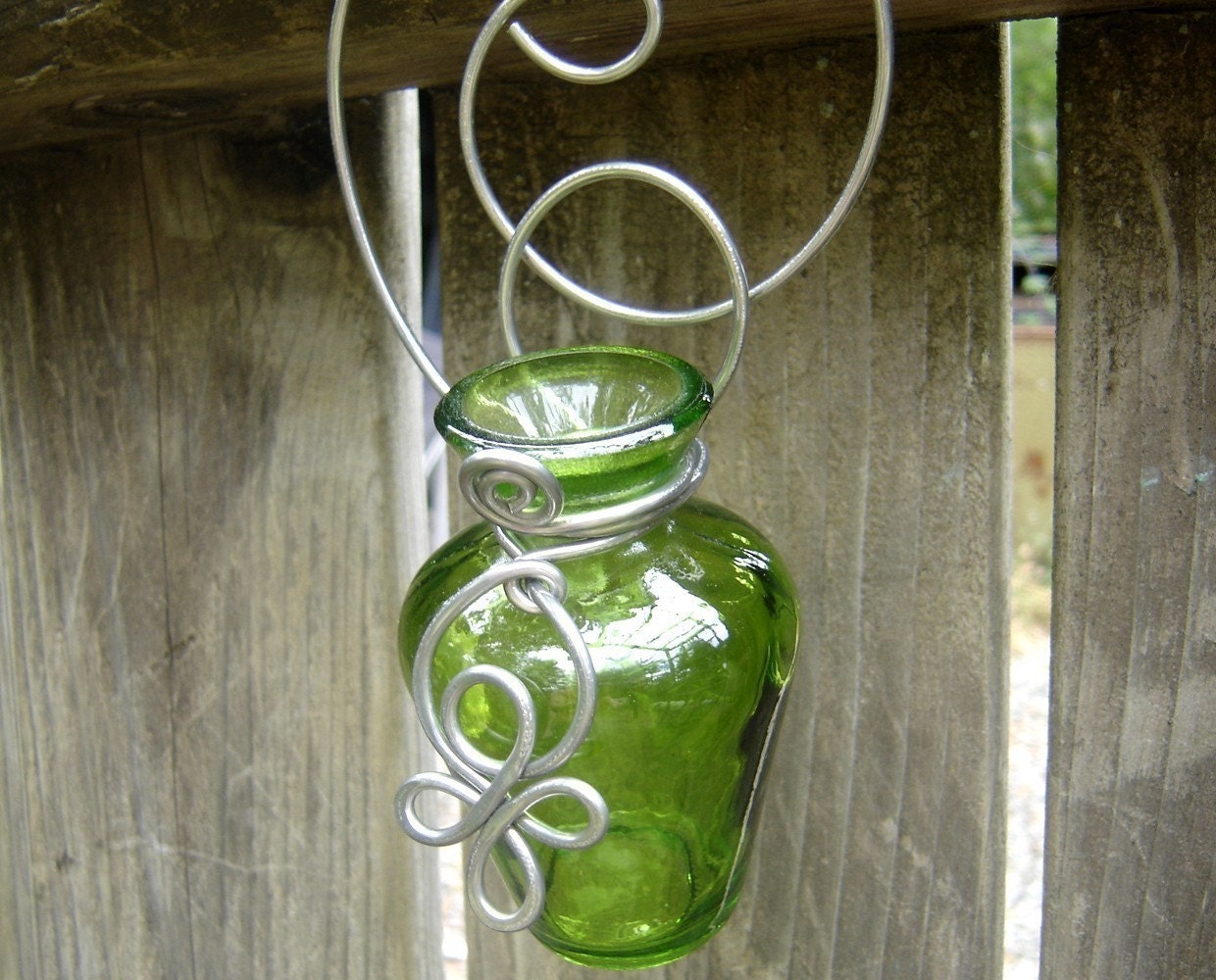 Hanging Wall Vase -Mothers Day Gift, Mom -Green Glass Celtic Spirals - flowers, garden, outdoors, plants rooter, home decor