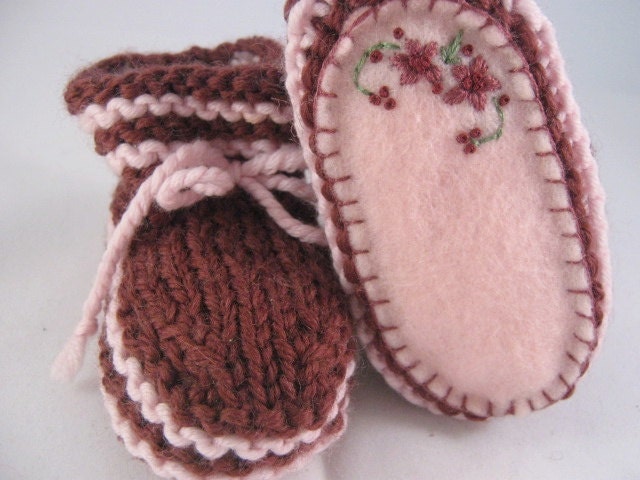 Knit Wool Baby Booties with Embroidered Flowers in Brown and Pink