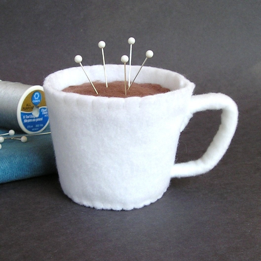 Emery Pincushion / Pin Cushion - Felt Cup of Coffee / Hot Chocolate
