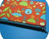 MOD FLOWERS Zipper Pouch