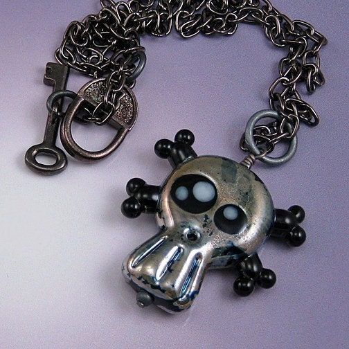 super shiny skully, glamarama version