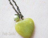 Long Strand Green Jade Heart Necklace - pulpsushi