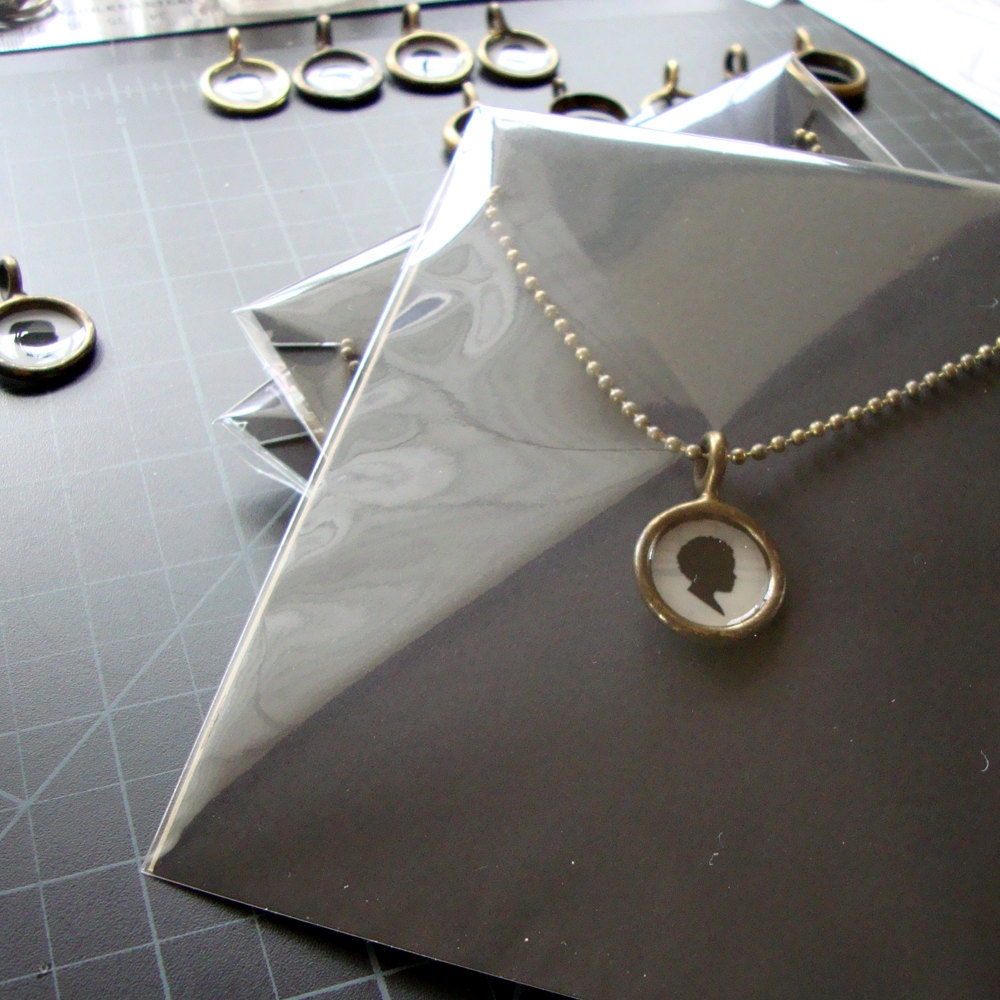 custom silhouette necklace . one pendant . small size