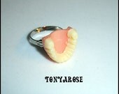 False Teeth Ring - Tooth - Denture - Great Gift Idea For Dentist