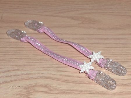 NEVER LOSE YOUR MITTENS GLOVES AGAIN CHILDREN and ADULT MITT CLIPS pink