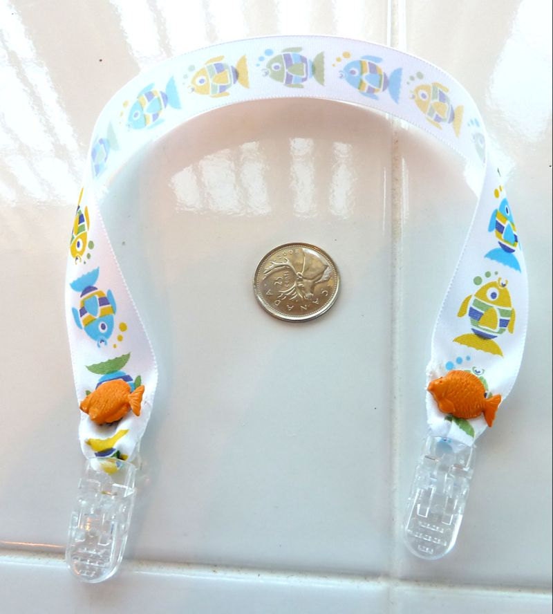 Bib Clip Baby Feeding  Fish Under 5 Dollars