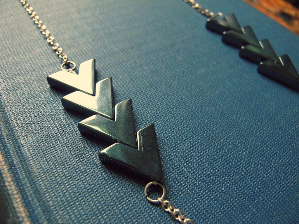 chevron arrow necklace for fall fashion in geometric metallic gray on a silver chain